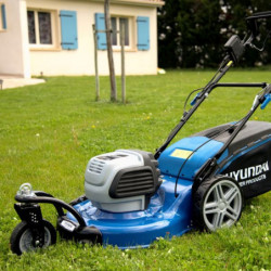 Comfort-Turn electric lawnmower 1800 W 46 cm - zelfaangedreven  - Met drie wielen